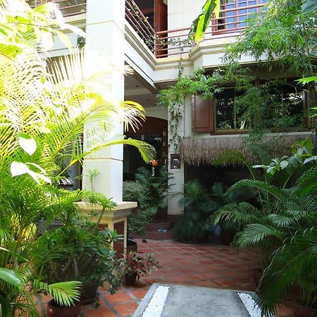 Alibi Guesthouse Πνομ Πενχ Εξωτερικό φωτογραφία