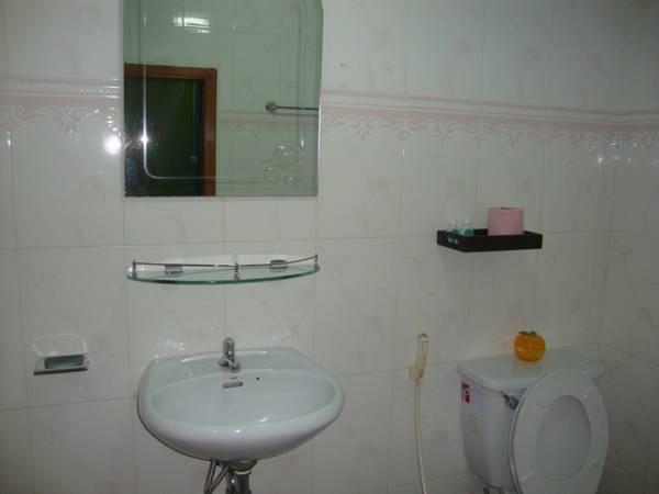 Alibi Guesthouse Πνομ Πενχ Εξωτερικό φωτογραφία