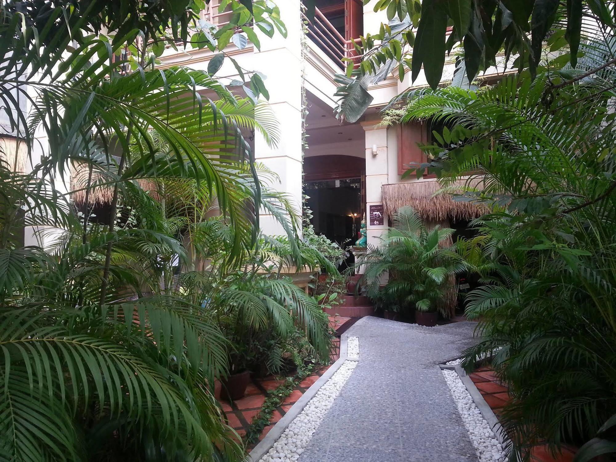 Alibi Guesthouse Πνομ Πενχ Εξωτερικό φωτογραφία