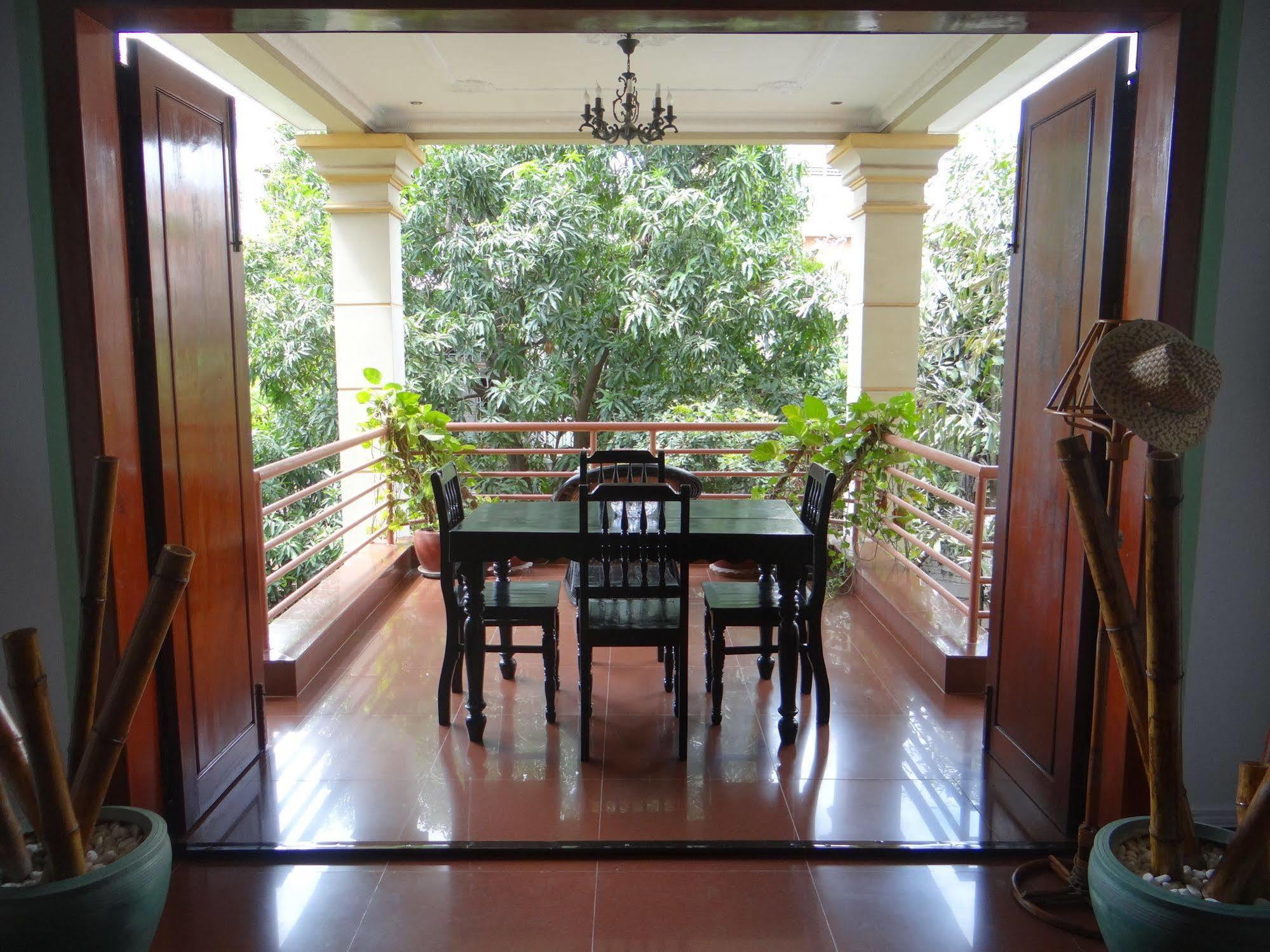 Alibi Guesthouse Πνομ Πενχ Εξωτερικό φωτογραφία